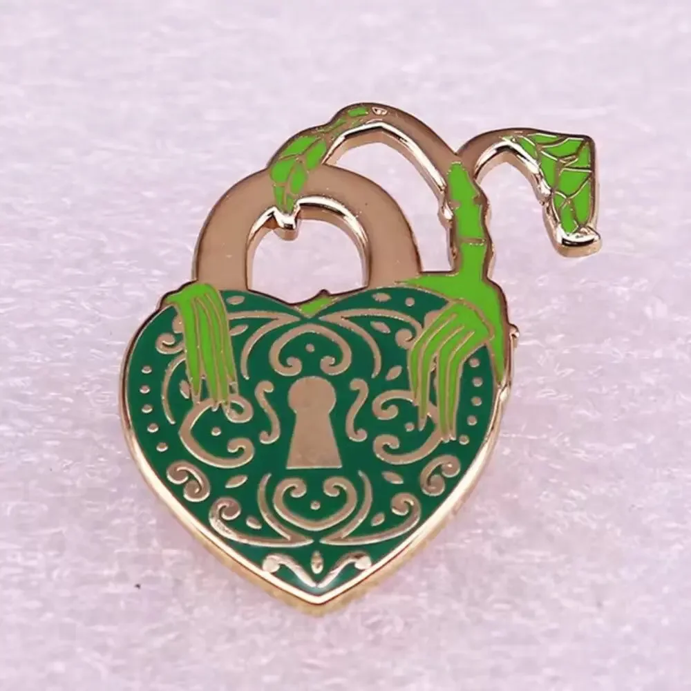 Harry Potter Bowtruckle Pick Lock Tree Enamel Pins 191-1